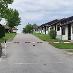 Am Hochbergle Haus 60 Hébergement de vacances *